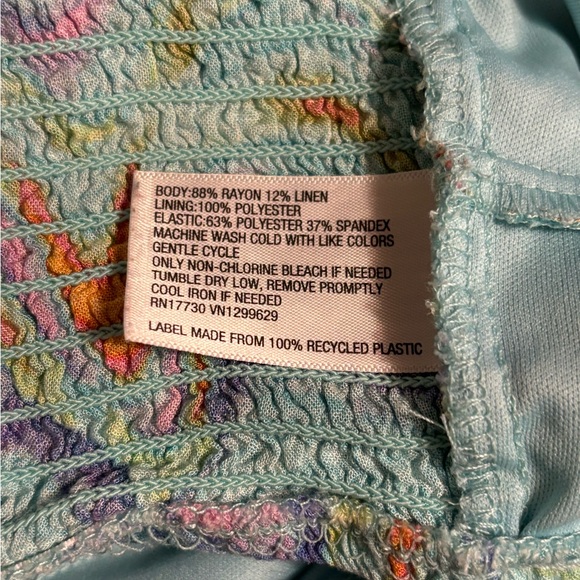 Bright multicolor tube top with adjustable strings - Picture 6 of 6